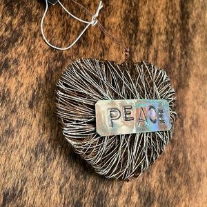 Wire decorative heart